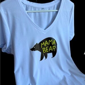 White v-neck t-shirt. 95%polyester and 5% elastane